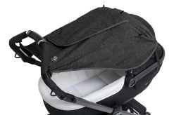 Sonnensegel Lifeline Deluxe Mit Seitenschutz Und Fenster Auf Der Oberfläche In Dunkelgrau