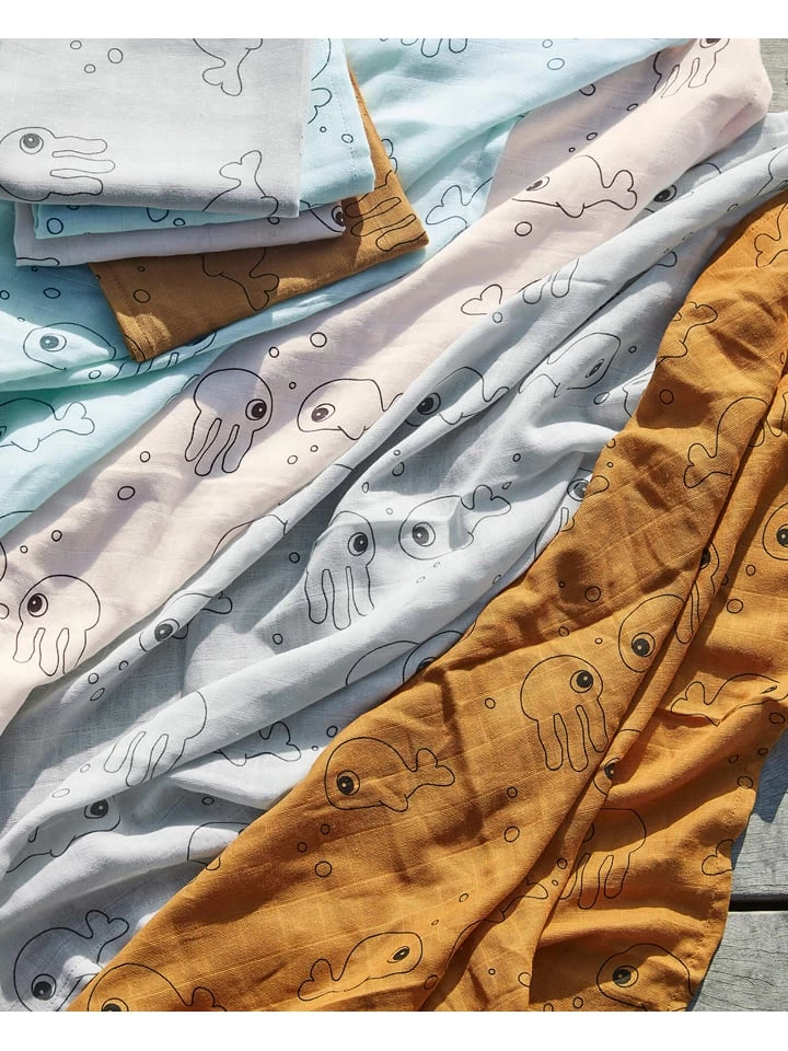 Done By Deer 2er-Set: Mulltücher "Sea Friends" In Rosa - (L)120 X (B)120 Cm 2 Done By Deer 2er-Set: Mulltücher "Sea Friends" In Rosa - (L)120 X (B)120 Cm – Bild 2