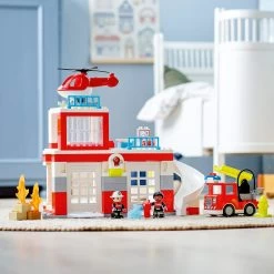 Town 10970 Feuerwehrwache Mit Hubschrauber -BabyTraum Deutschland Verkaufs-Shop duplo town 10970 feuerwehrwache mit hubschrauber 3
