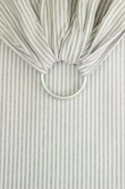 Ring Sling Tragetuch "DOVE" Hellgrau/ Naturweiß Gestreift Mit Silbernen Ringen 7 Ring Sling Tragetuch "DOVE" Hellgrau/ Naturweiß Gestreift Mit Silbernen Ringen -BabyTraum Deutschland Verkaufs-Shop hanschenklein ring sling tragetuch dove hellgrau naturweiss gestreift mit silbernen ringen 2