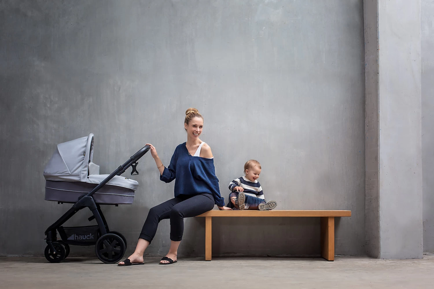 HAUCK Kinderwagenaufsatz Für Saturn R & Mars, Caviar/Stone 2 HAUCK Kinderwagenaufsatz Für Saturn R & Mars, Caviar/Stone – Bild 2
